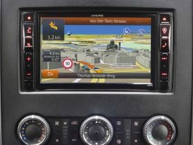 Alpine X800D-S906