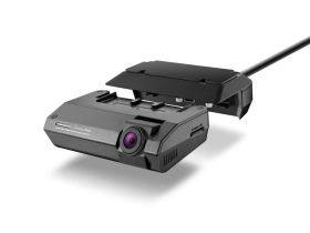 Alpine DVR-F790 Видеорегистратор