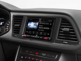 Alpine iLX-702LEON 7” мултимедия за SEAT Leon с Apple CarPlay и Android Auto