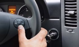 Alpine KIT-802MB 8 inch Installation Kit for Mercedes A-/B-class, Vito/Viano and Sprinter