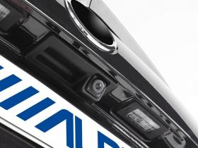 Alpine KIT-R1AU Инсталационен кит за задна камера за Audi A4, A5, Q5 / Porsche Cayenne / VW Golf V Variant, Passat Variant, Tiguan, Touran, Touareg